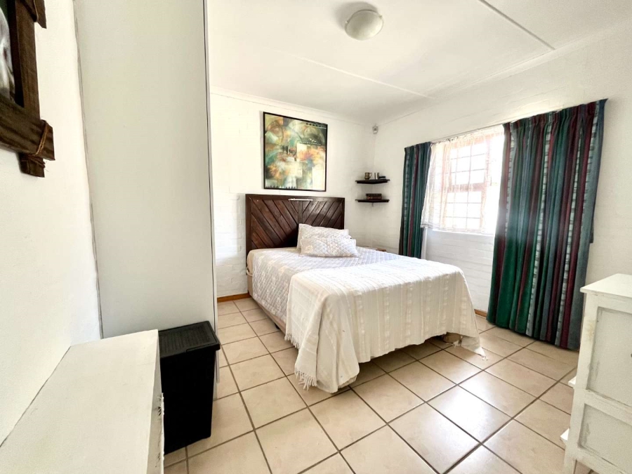 2 Bedroom Property for Sale in Fisherhaven Western Cape